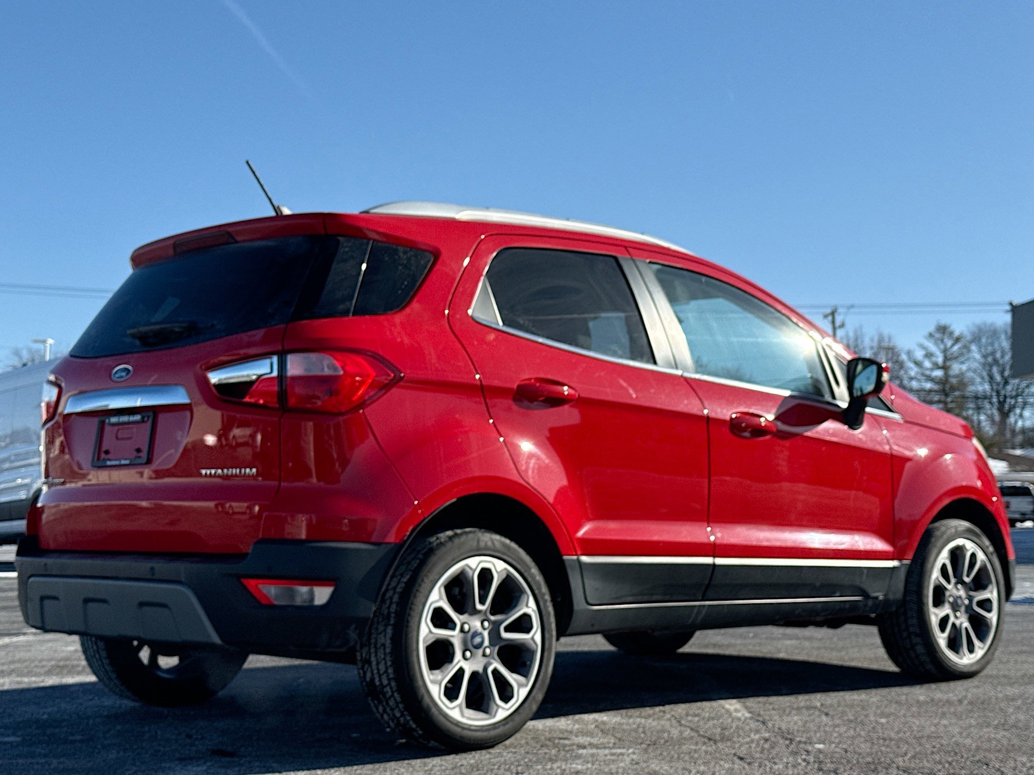 Certified 2021 Ford EcoSport Titanium image 3