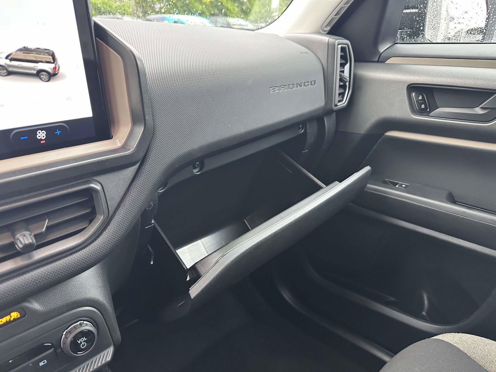 Certified 2025 Ford Bronco Sport Big Bend AWD/4WD image 19