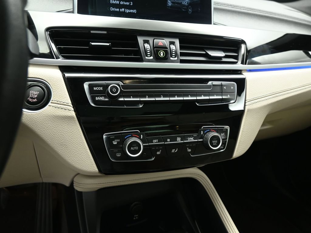 Used 2022 BMW X1 sDrive28i w/ Convenience Package image 16