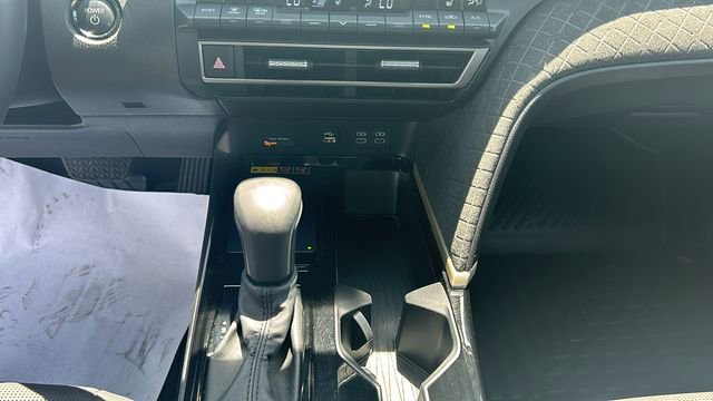 Used 2025 Toyota Camry XLE FWD image 21