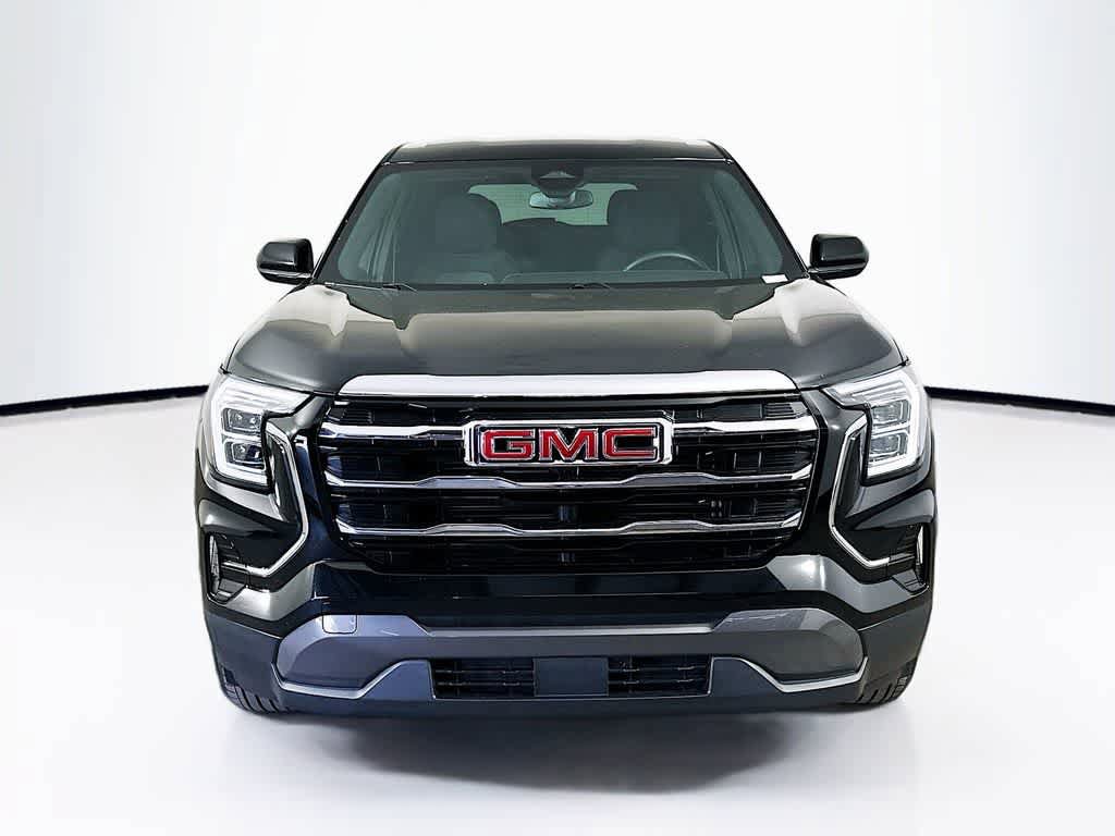 Used 2025 GMC Terrain Elevation AWD/4WD image 6