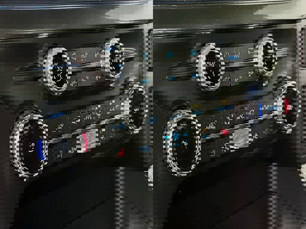 Certified 2023 Ford F150 XLT w/ Equipment Group 302A High image 18