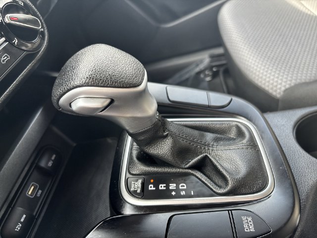 Used 2023 Kia Soul LX w/ LX Technology Package FWD image 19