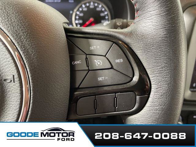Used 2022 Jeep Renegade Trailhawk AWD/4WD image 14