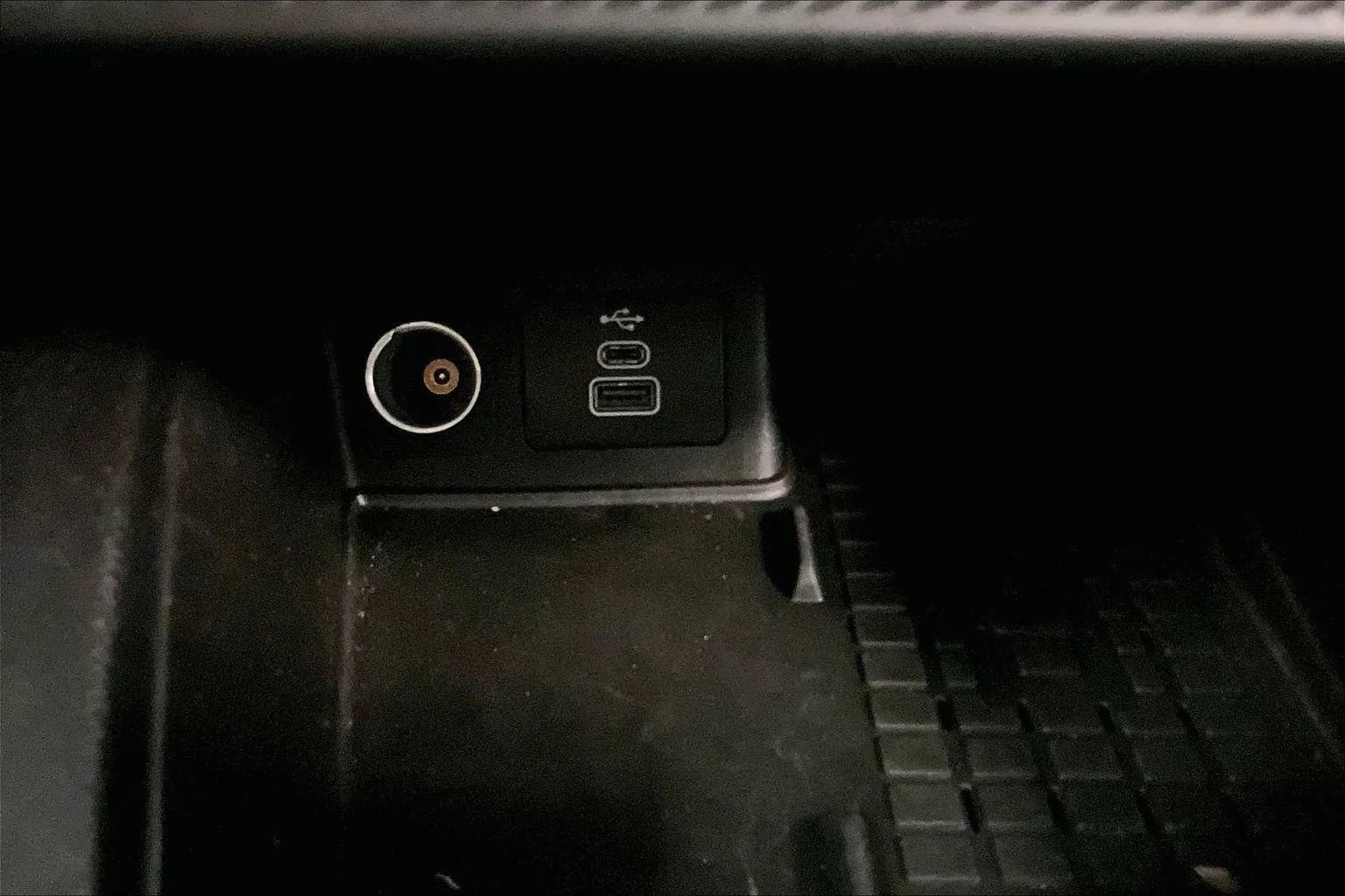 Certified 2025 Ford Bronco Sport Big Bend w/ Convenience Package image 31