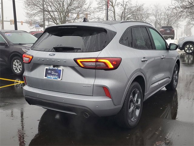 Certified 2023 Ford Escape ST-Line w/ Tech Pack #1 image 3