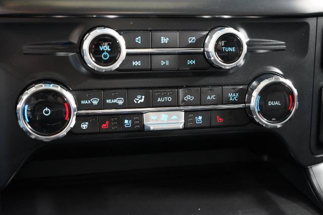 Certified 2024 Ford F150 Lariat AWD/4WD image 32