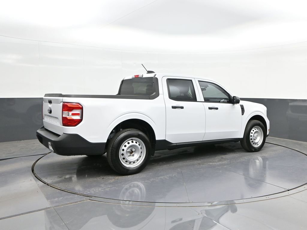 Certified 2025 Ford Maverick XL w/ Equipment Group 102A AWD/4WD image 15