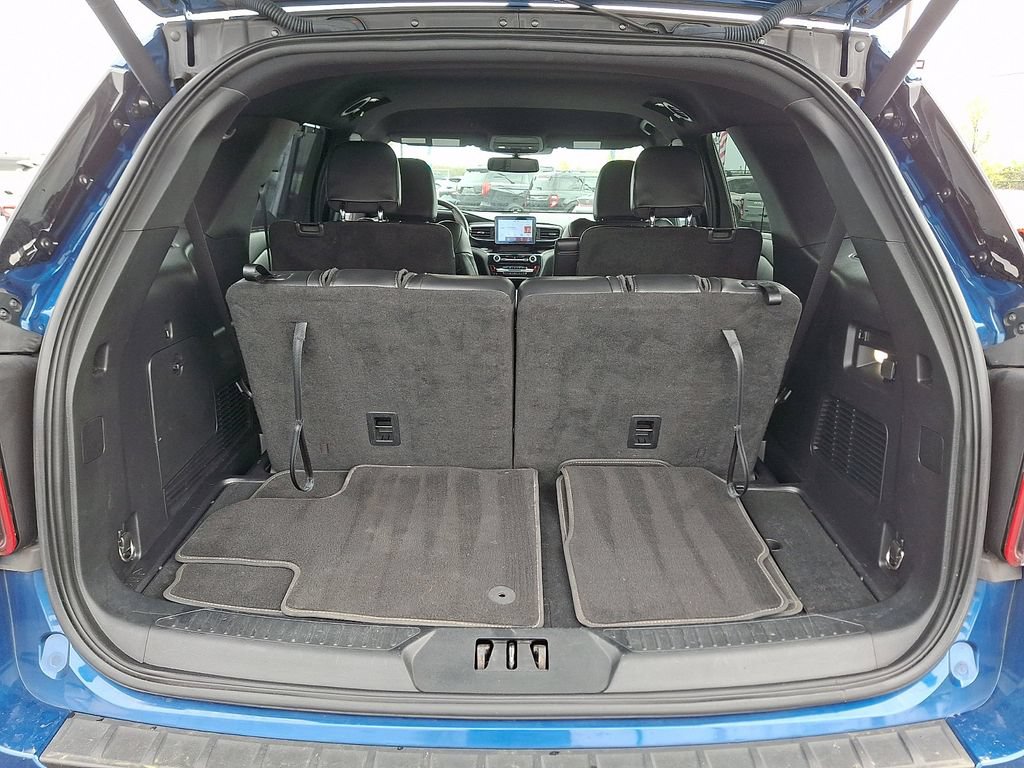 Certified 2022 Ford Explorer ST w/ ST Street Pack AWD/4WD image 31