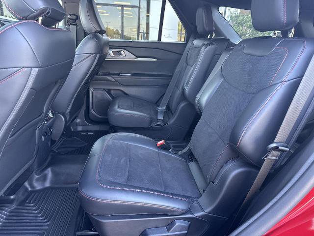 Certified 2025 Ford Explorer ST AWD/4WD image 5