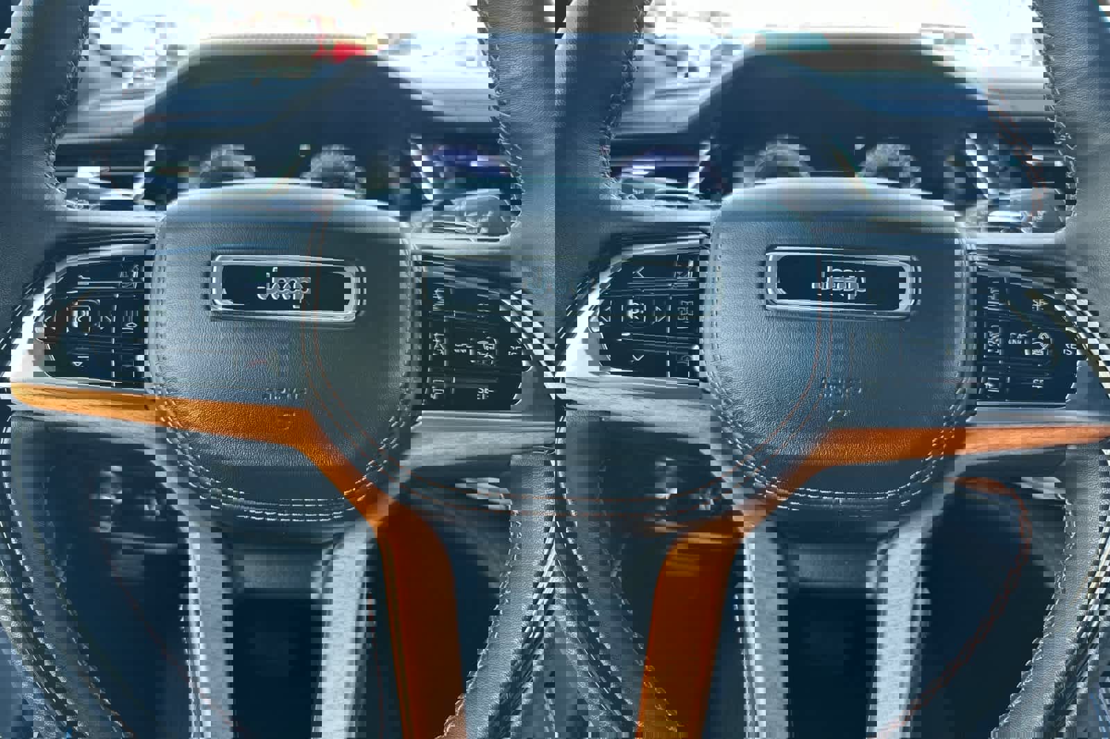 Used 2023 Jeep Grand Cherokee L Summit image 24