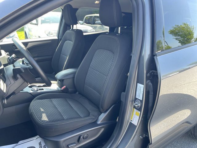 Certified 2024 Ford Escape Active AWD/4WD image 6