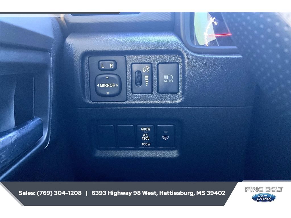 Used 2023 Toyota 4Runner SR5 Premium w/ Moonroof Package RWD image 23