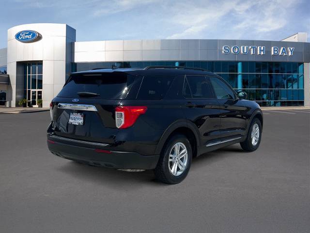 Certified 2023 Ford Explorer XLT RWD image 5