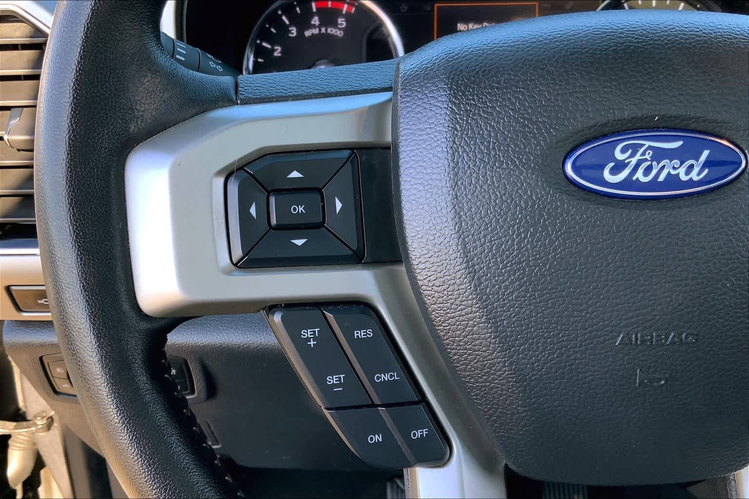 Certified 2022 Ford F250 Lariat w/ Lariat Ultimate Package AWD/4WD image 21