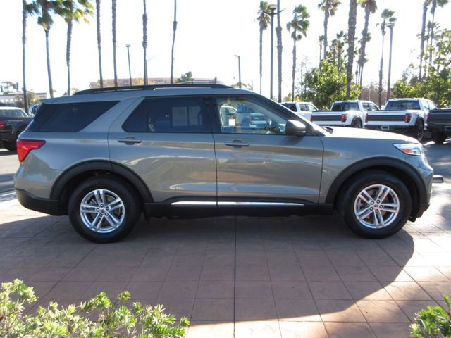 Certified 2020 Ford Explorer XLT image 2