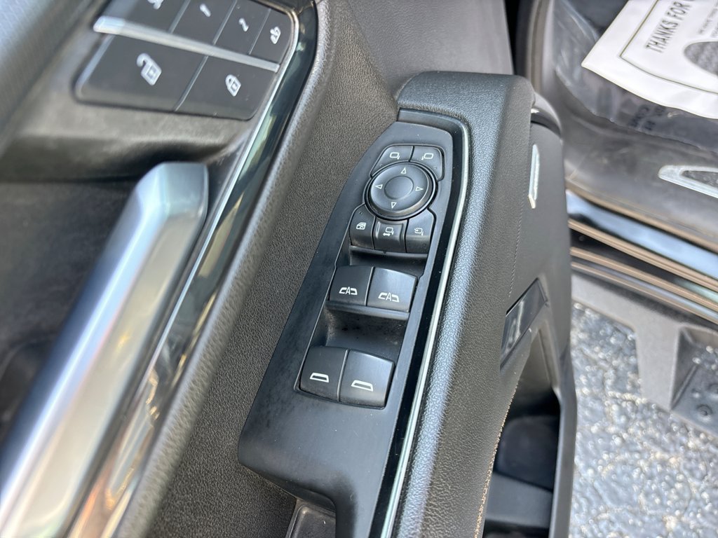 Used 2024 GMC Sierra 2500 AT4 w/ Technology Package AWD/4WD image 27