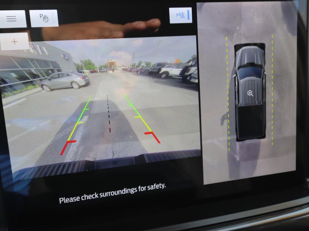 Certified 2022 Ford F150 XLT w/ Equipment Group 302A High image 10