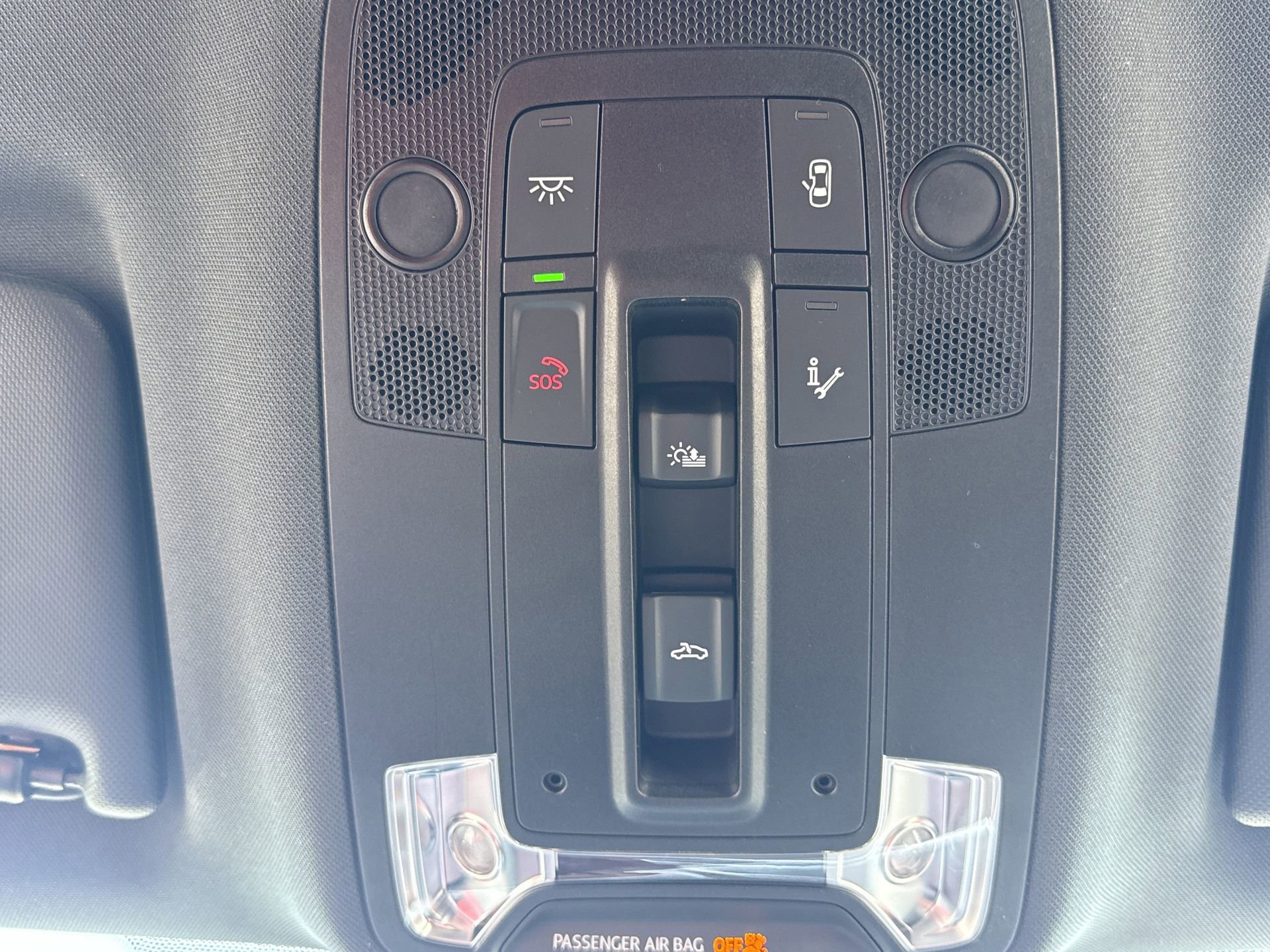 Used 2024 Audi Q3 2.0T Premium Plus w/ Premium Plus Package AWD/4WD image 18