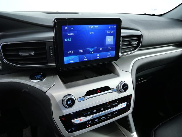 Certified 2022 Ford Explorer XLT w/ Equipment Group 202A AWD/4WD image 21