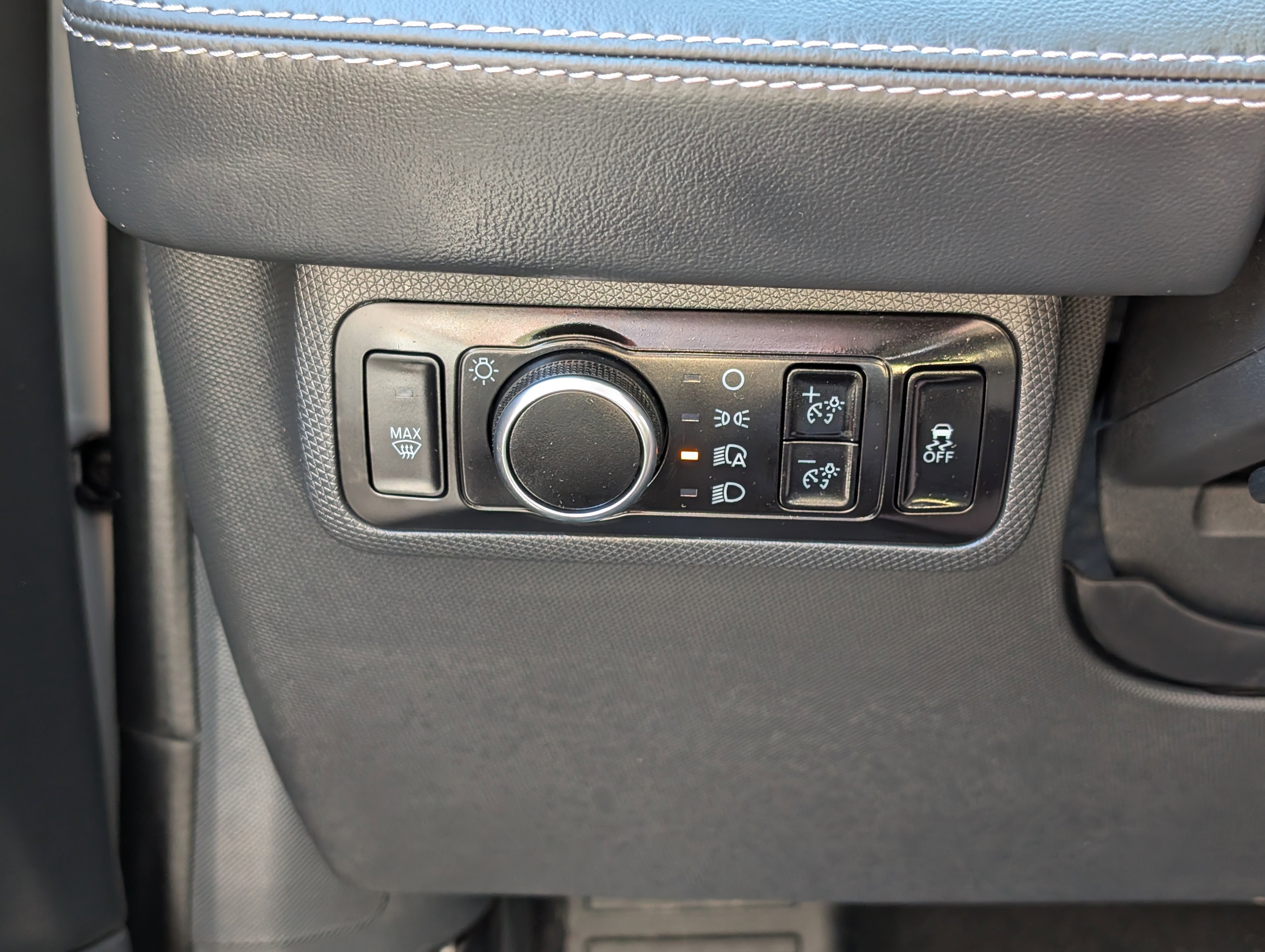 Certified 2023 Ford Mustang Mach-E Select image 22