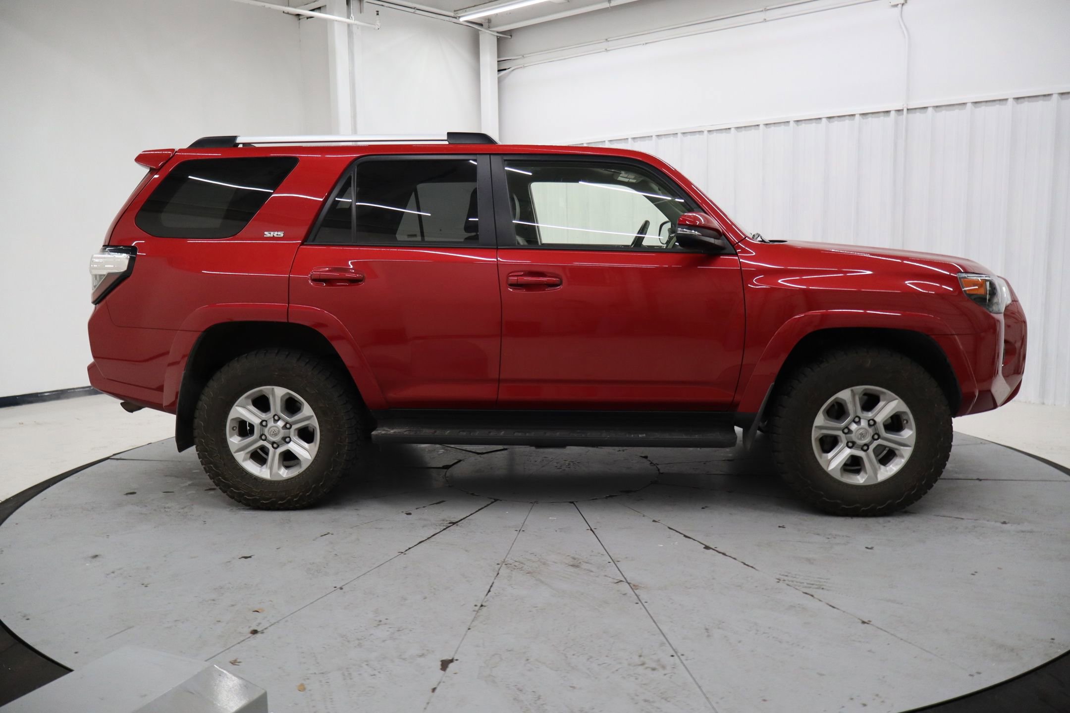 Used 2021 Toyota 4Runner SR5 Premium image 2