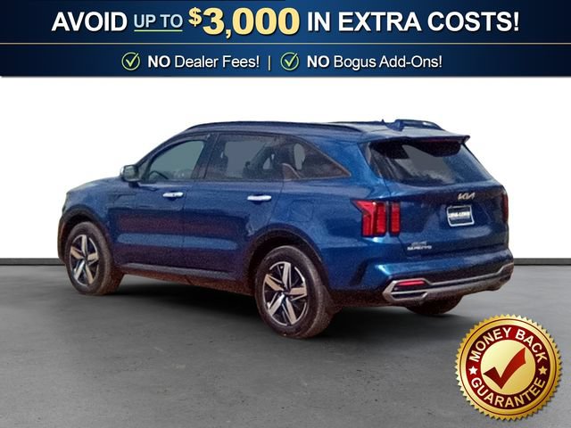 Used 2023 Kia Sorento S w/ Panoramic Sunroof Package FWD image 4