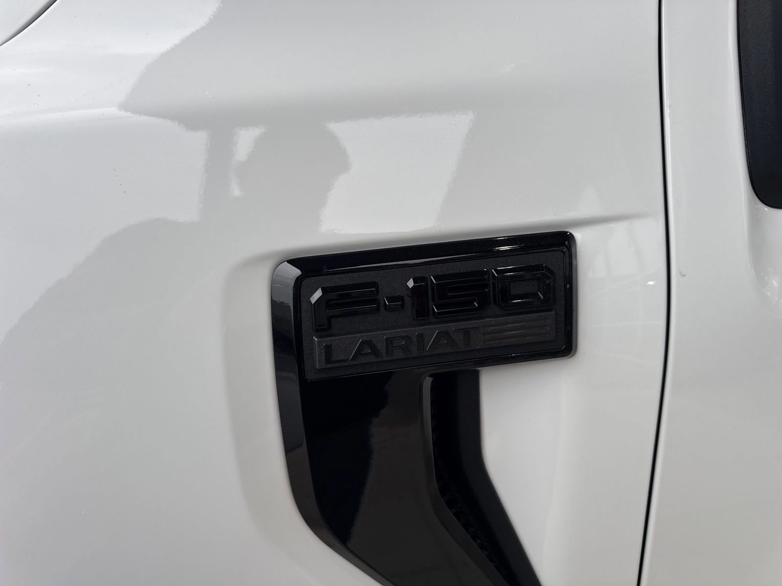 Certified 2025 Ford F150 Lariat w/ Equipment Group 501A Mid AWD/4WD image 15