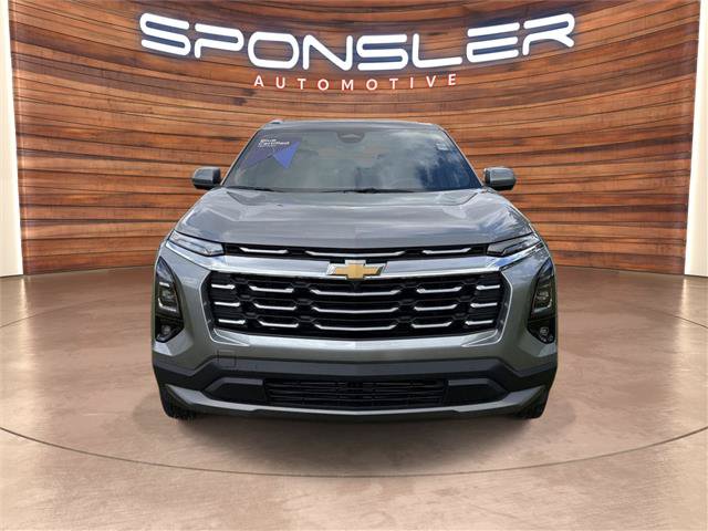 Used 2026 Chevrolet Equinox LT w/ Convenience Package II FWD image 10