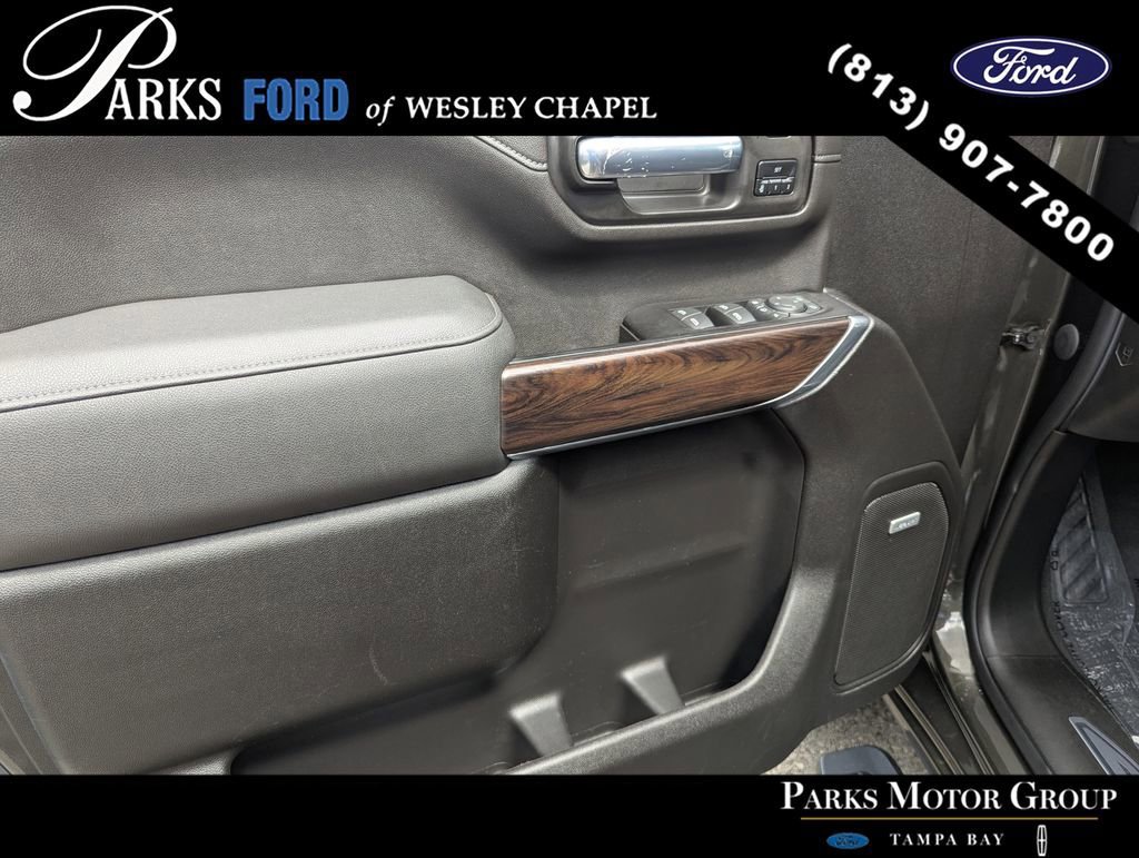 Used 2022 GMC Sierra 2500 SLT w/ SLT Premium Package AWD/4WD image 15