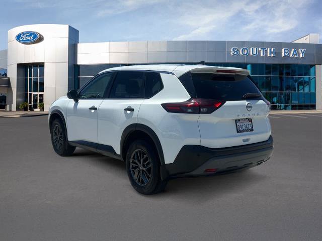 Used 2022 Nissan Rogue S FWD image 3