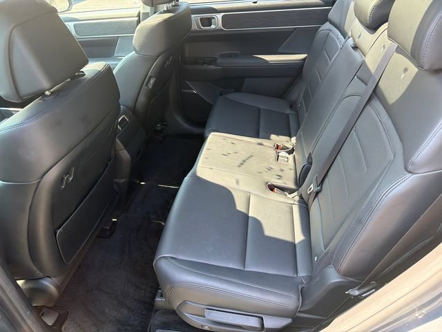 Used 2024 Hyundai Santa Fe Limited FWD image 23