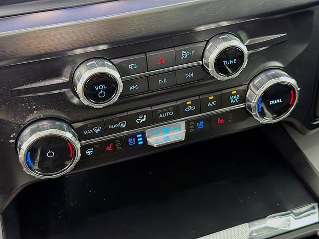 Certified 2025 Ford F250 Lariat w/ Lariat Ultimate Package AWD/4WD image 19