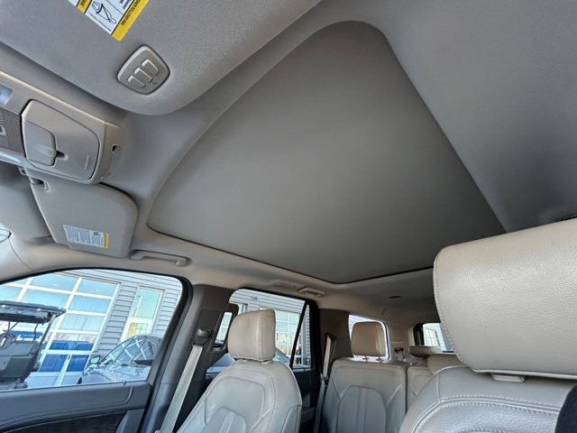 Certified 2018 Ford Expedition Limited w/ Equipment Group 301A image 33