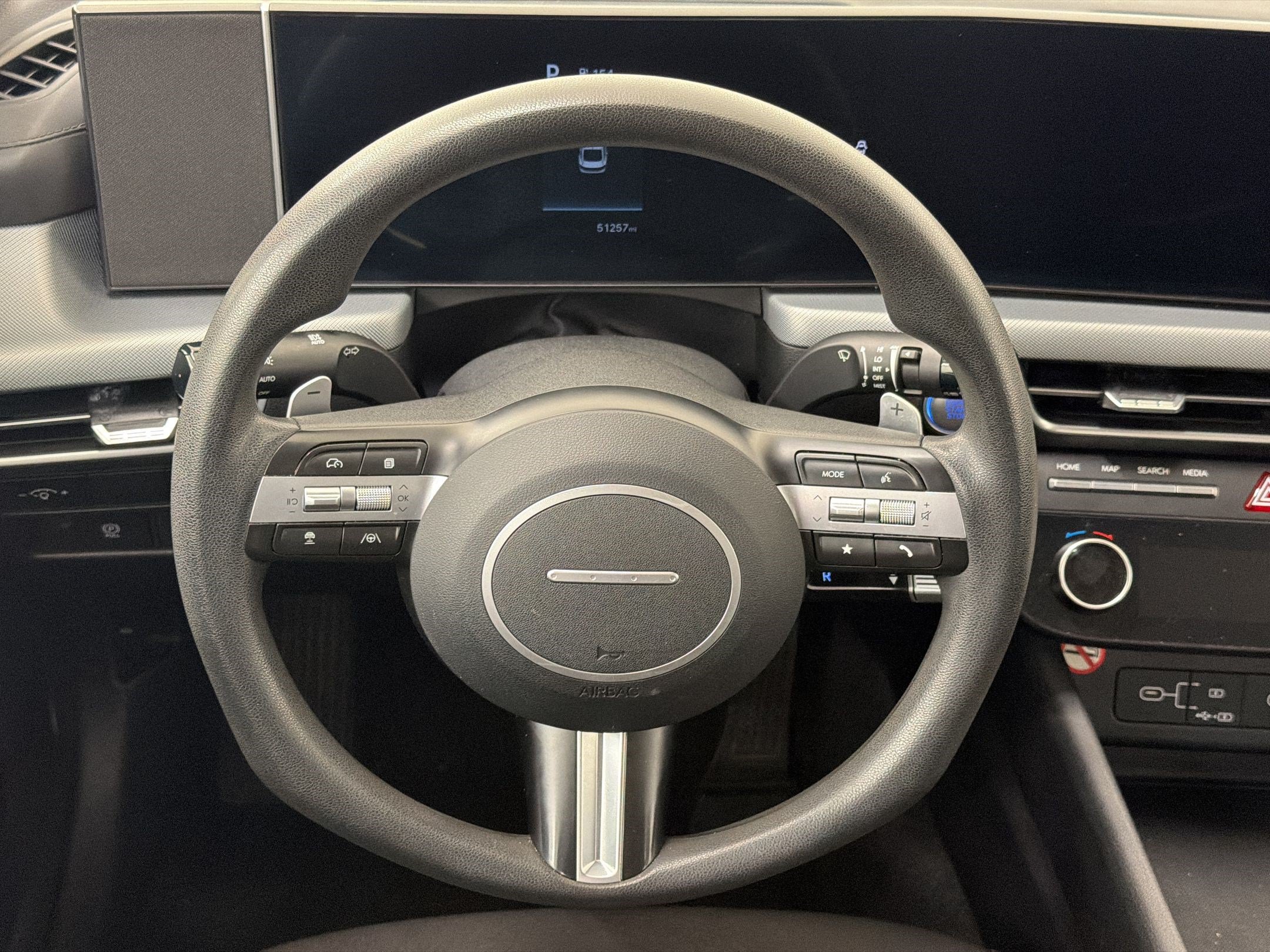 Used 2025 Hyundai Sonata SEL FWD image 11