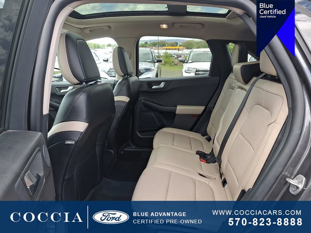 Certified 2020 Ford Escape Titanium AWD/4WD image 10