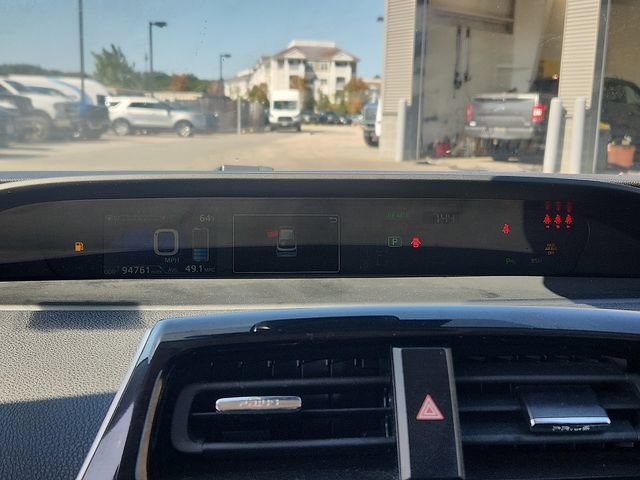 Used 2020 Toyota Prius LE FWD image 13