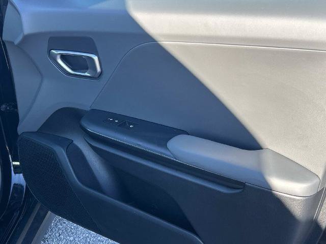 Used 2025 Kia K4 FWD image 22