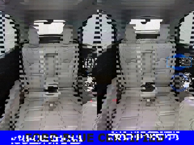 Used 2019 Cadillac XT4 Premium Luxury w/ Cold Weather Package image 16