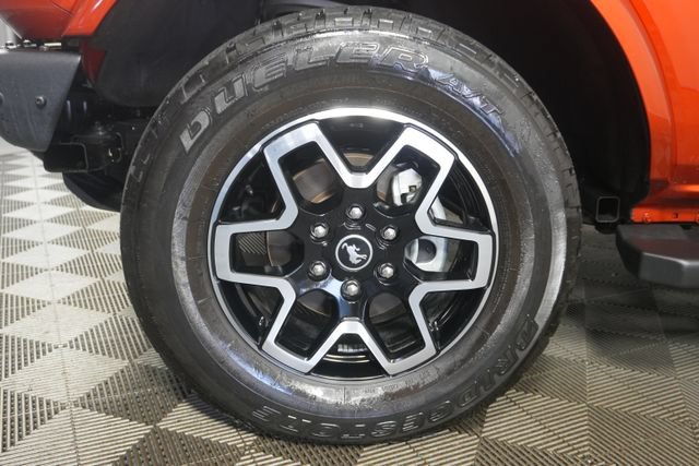 Certified 2024 Ford Bronco Outer Banks AWD/4WD image 9