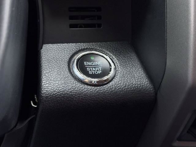 Certified 2021 Ford Expedition XLT RWD image 19