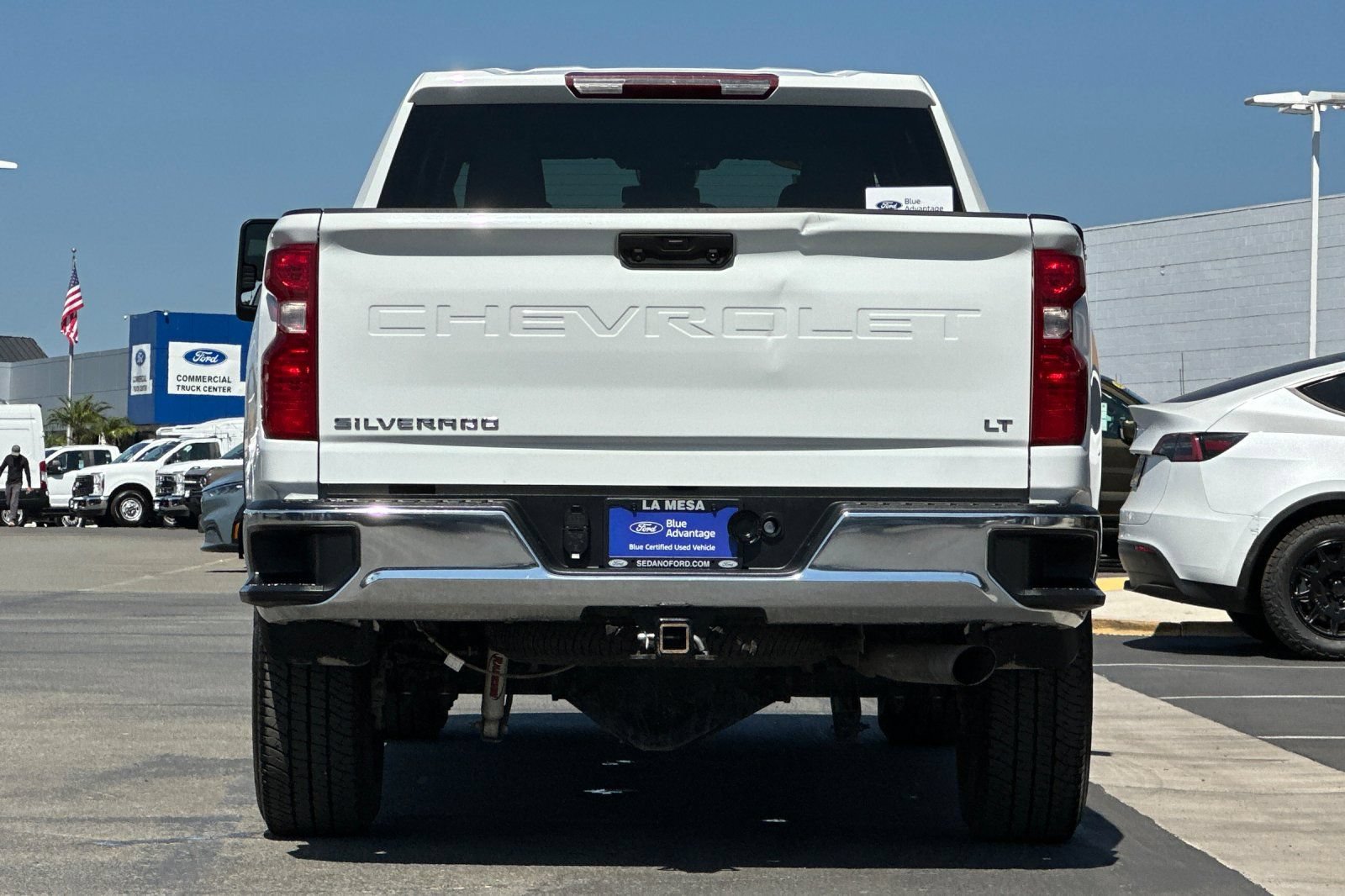 Used 2025 Chevrolet Silverado 2500 LT AWD/4WD image 4