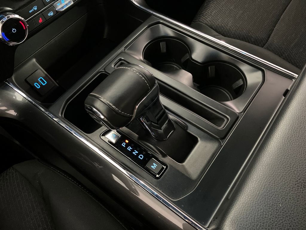 Certified 2022 Ford F150 XLT w/ Equipment Group 302A High image 30