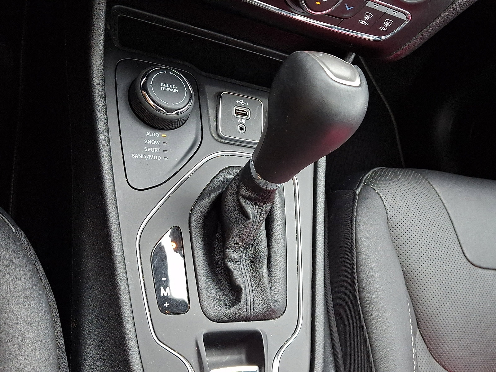 Used 2021 Jeep Cherokee Latitude Lux 80th Anniv w/ Quick Order Package 26U 80TH AWD/4WD image 17