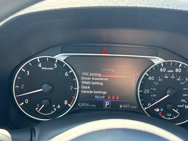 Used 2025 Nissan Altima 2.5 SV FWD image 20