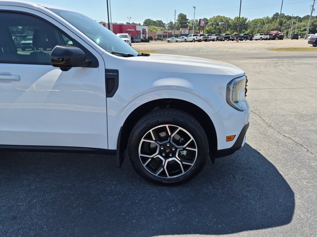 Certified 2025 Ford Maverick Lariat w/ 4K Tow Package AWD/4WD image 11