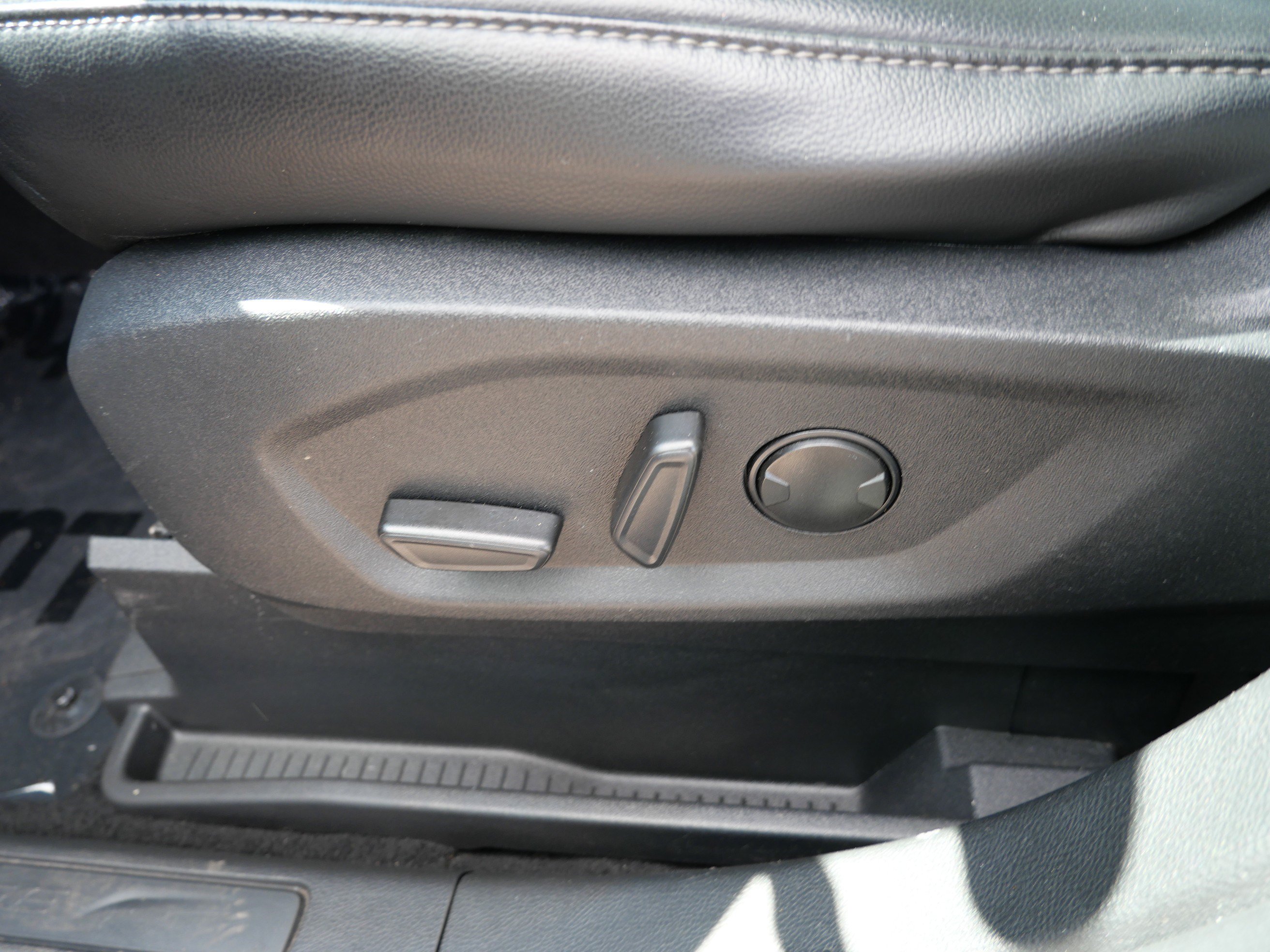 Certified 2024 Ford Edge SEL AWD/4WD image 19