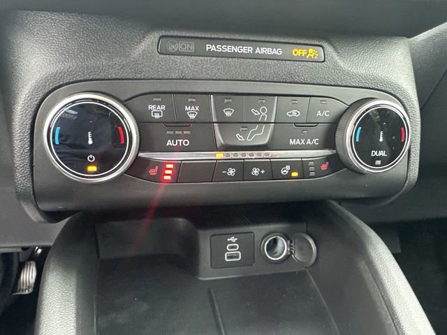 Certified 2025 Ford Escape ST-Line w/ Equipment Group 301A image 15