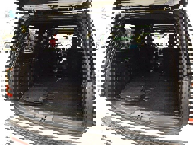 Certified 2023 Ford Expedition Max Platinum image 28