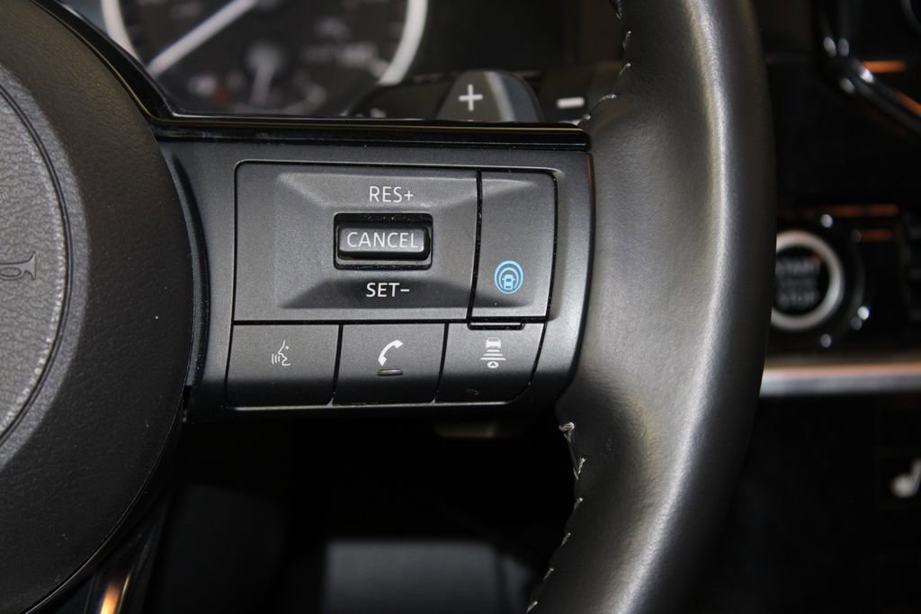 Used 2024 Nissan Pathfinder SL w/ SL Premium Package image 19